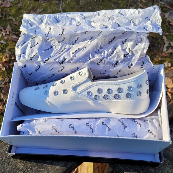 Qupid - Picture 2 of 4